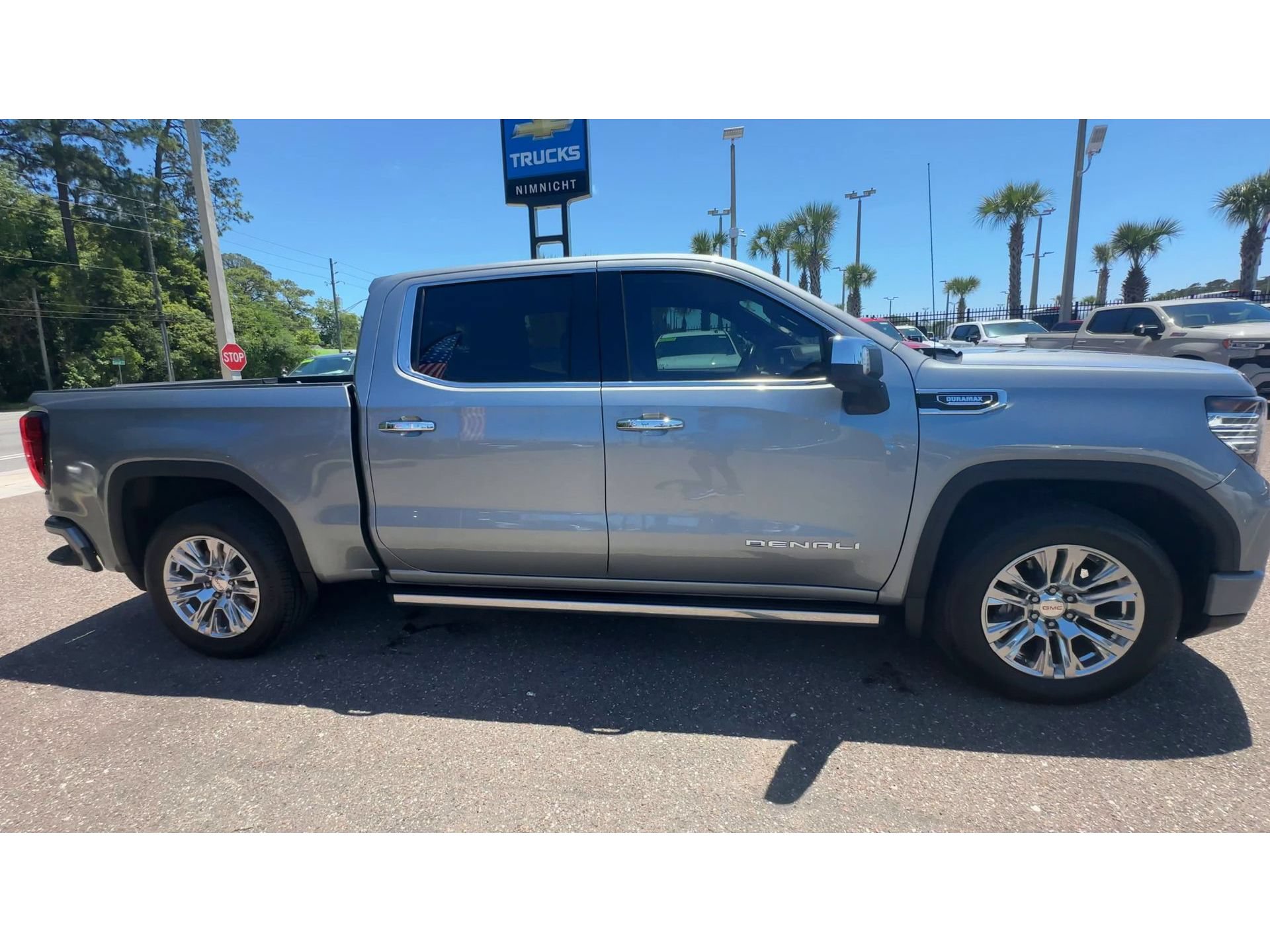 Used 2023 GMC Sierra 1500 Denali AWD/4WD image 9