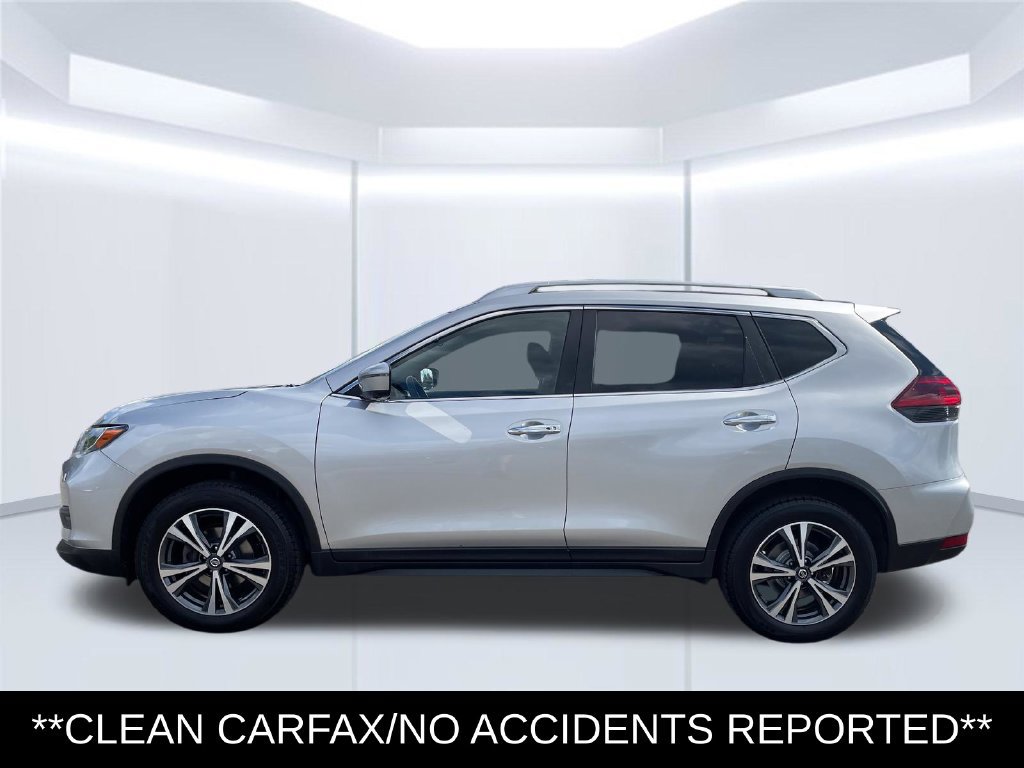 Used 2019 Nissan Rogue SV w/ Premium Package AWD/4WD image 3