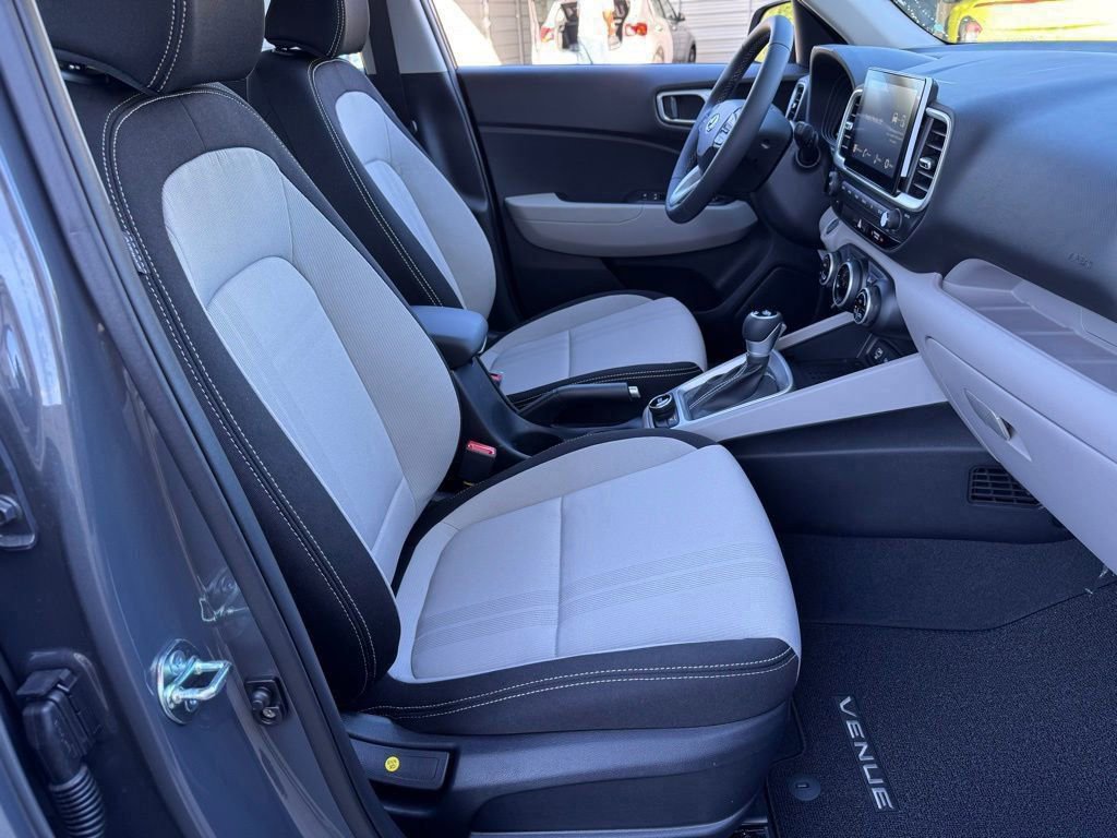 New 2026 Hyundai Venue SEL image 16