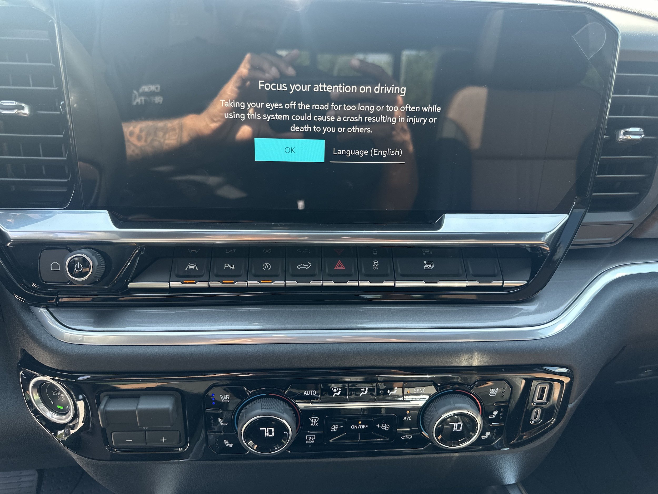 New 2026 Chevrolet Silverado 1500 High Country w/ High Country Premium Package AWD/4WD image 29