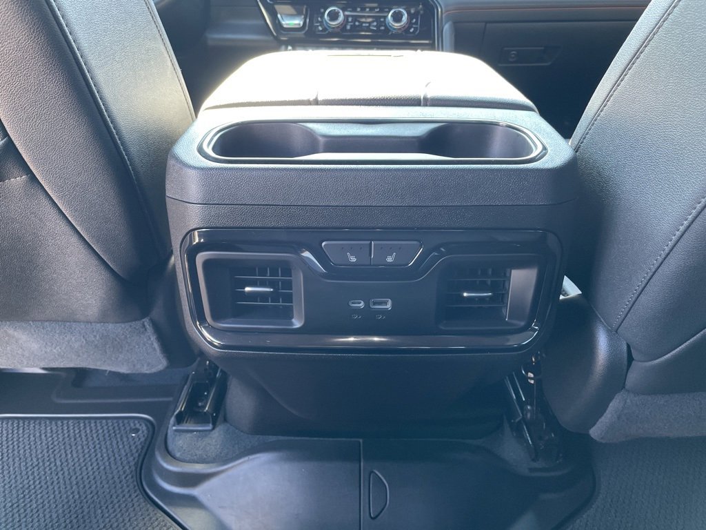 Used 2024 GMC Sierra 2500 AT4 w/ AT4 Premium Plus Package image 28