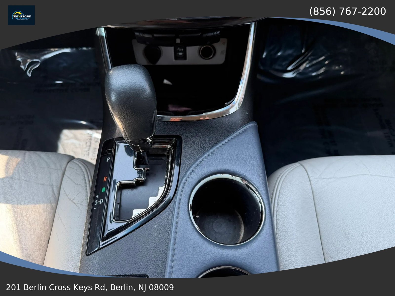 Used 2015 Toyota Avalon XLE FWD image 28
