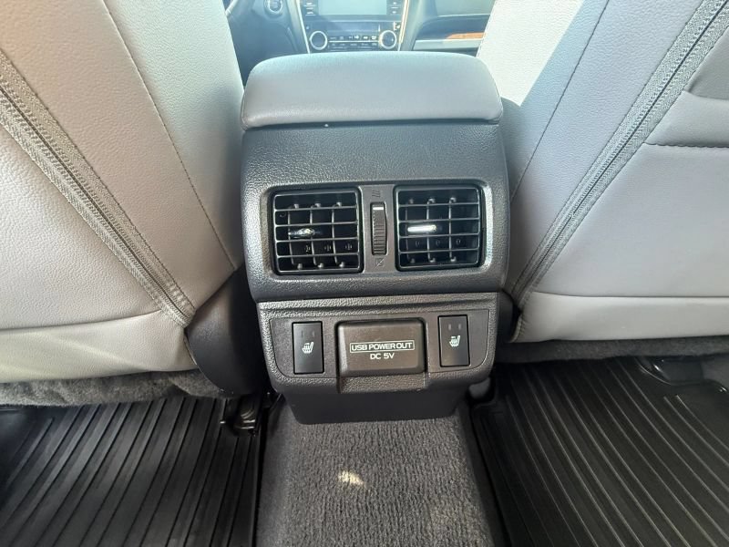 Used 2018 Subaru Outback 2.5i Limited AWD/4WD image 26