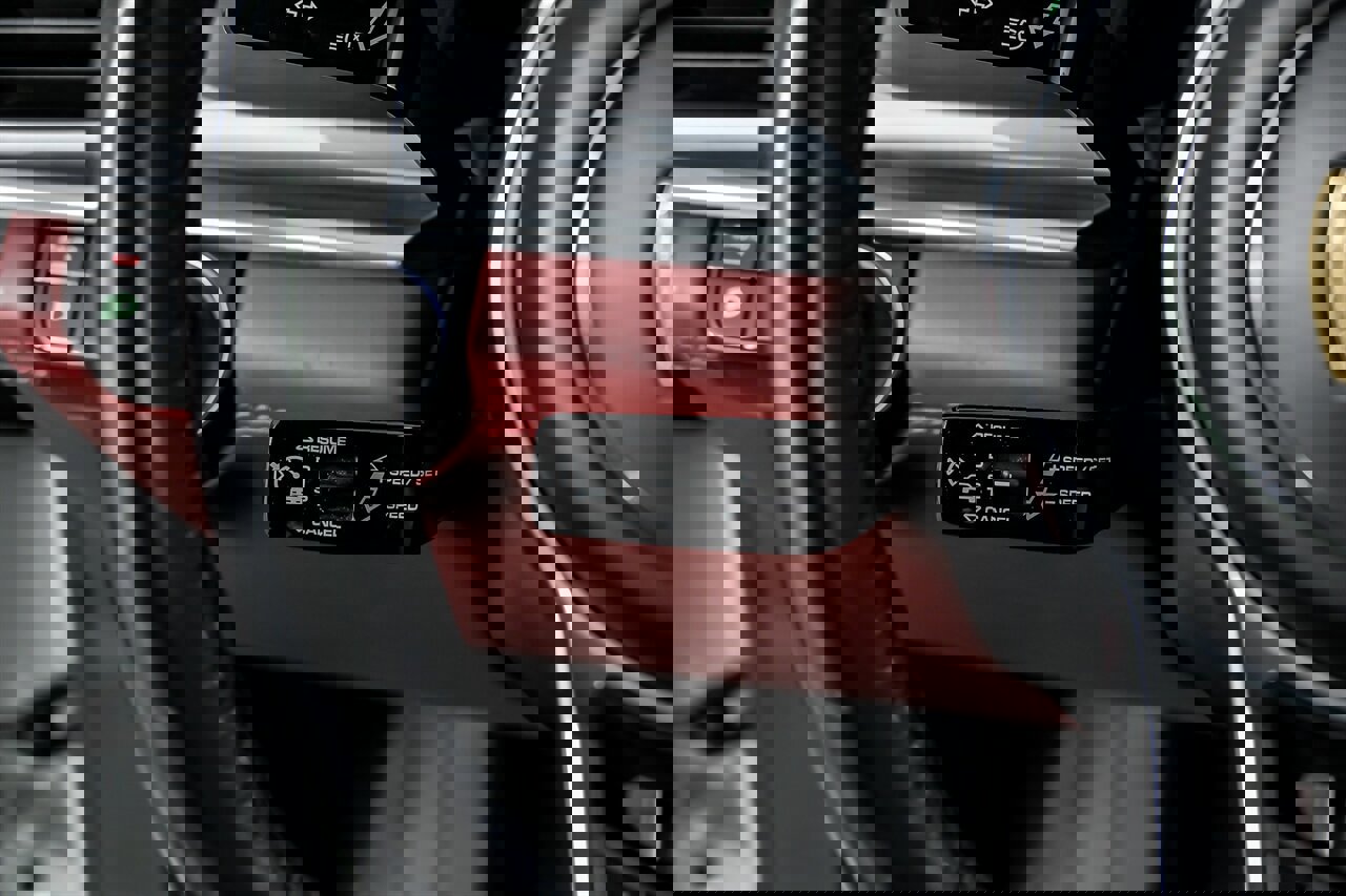 Used 2020 Porsche Panamera GTS image 31