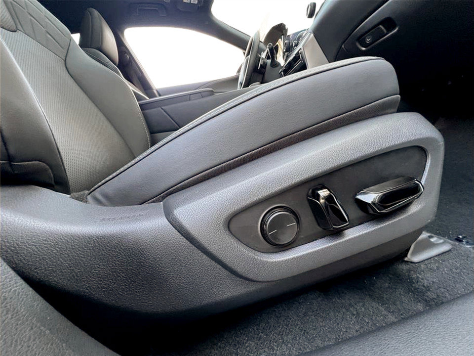 Used 2024 Lexus RX 350 AWD image 15