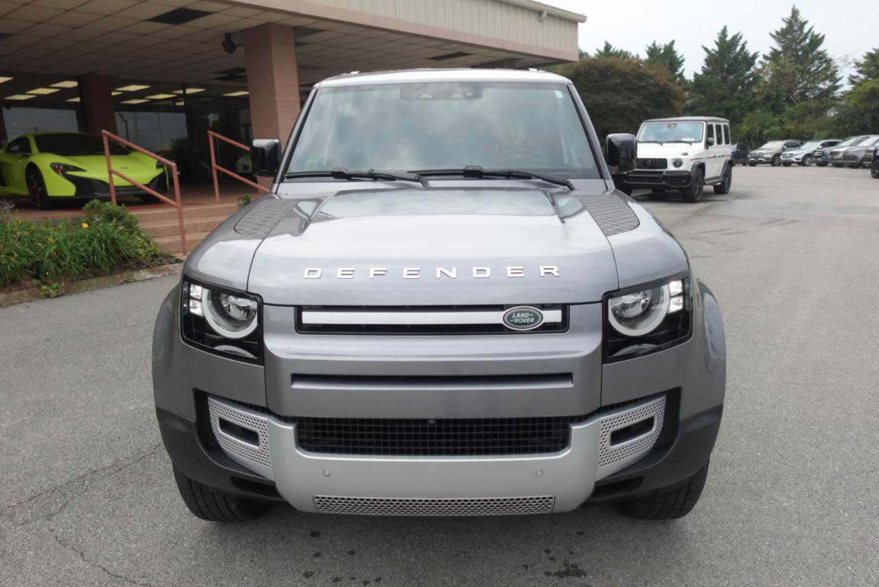 Used 2023 Land Rover Defender 90 S image 6