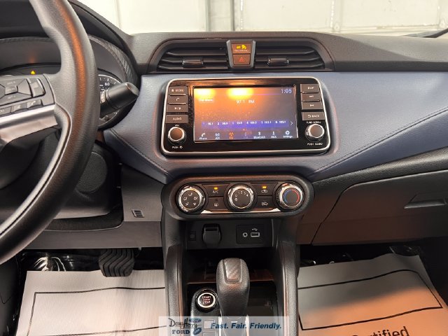 Used 2025 Nissan Versa SV FWD image 44