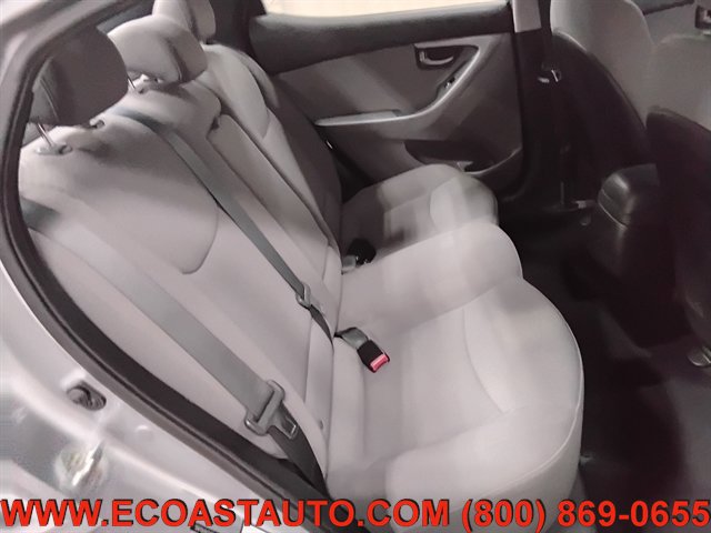 Used 2016 Hyundai Elantra SE FWD image 15