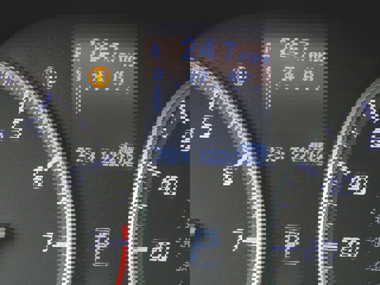 Used 2014 Acura RDX FWD w/ Technology Package image 16