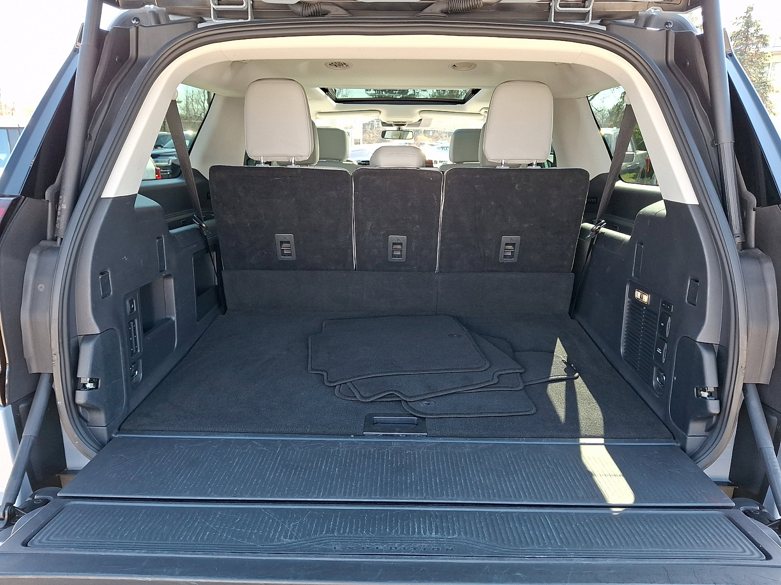 Certified 2025 Ford Expedition Max Active image 34