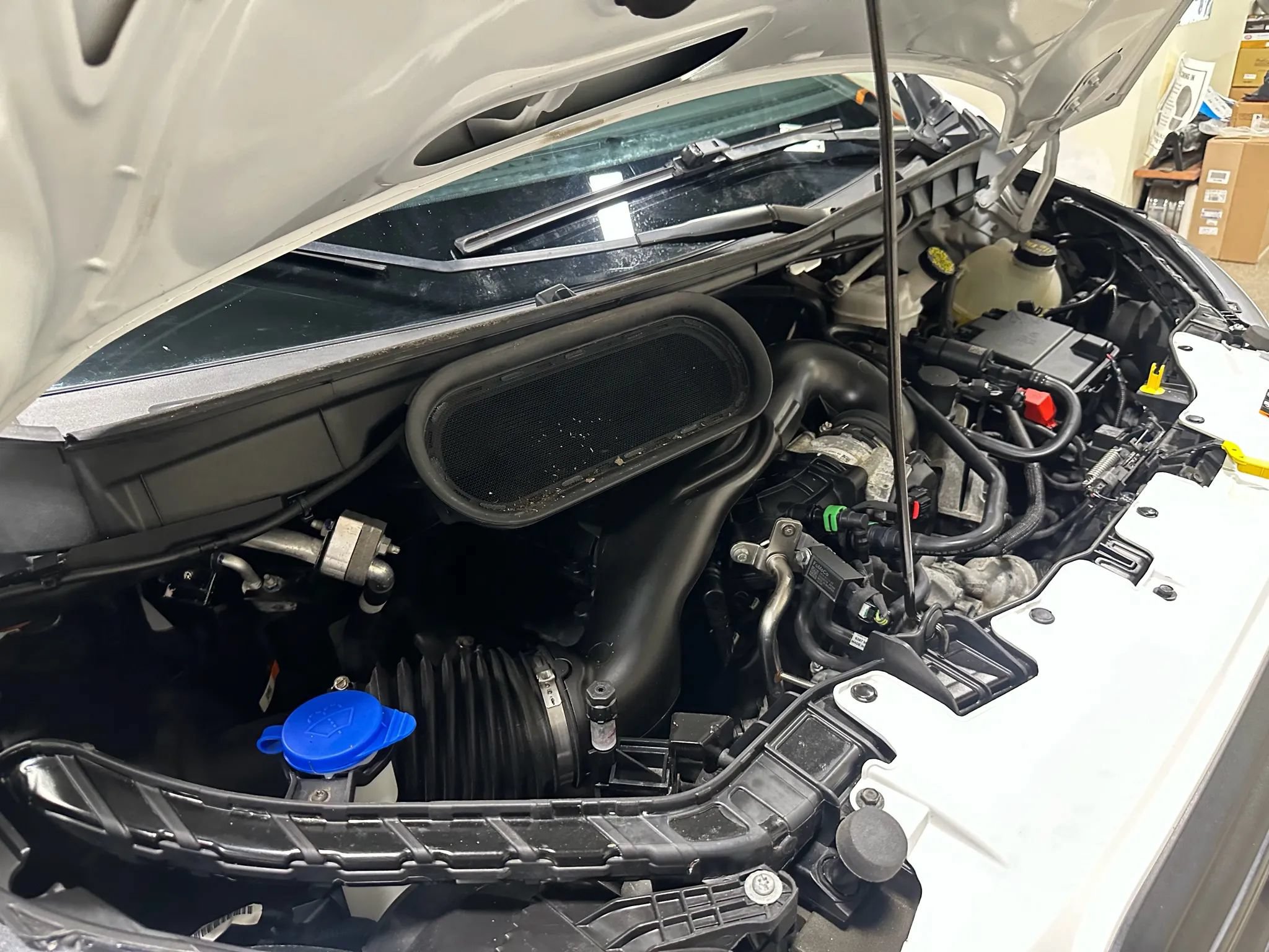 Used 2020 Ford Transit 150 Medium Roof RWD image 58