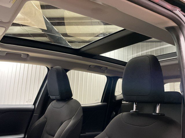 Used 2023 Jeep Renegade Altitude w/ Sun/Sound Group image 24