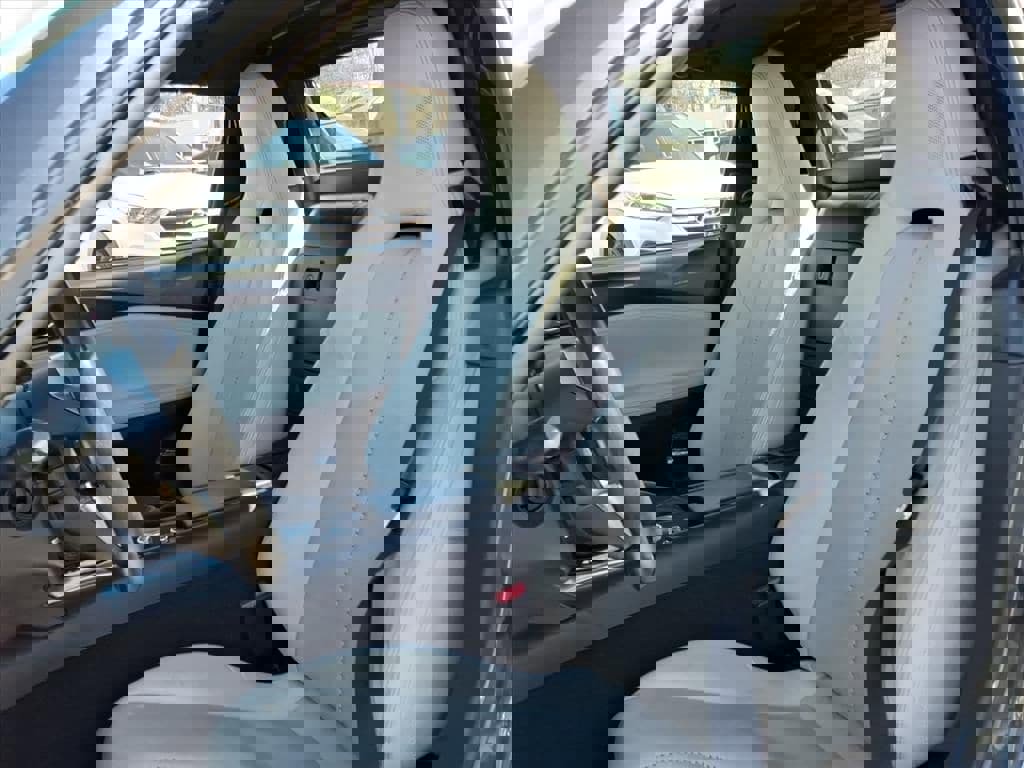 Used 2021 MAZDA MX-5 Miata RF Grand Touring image 2