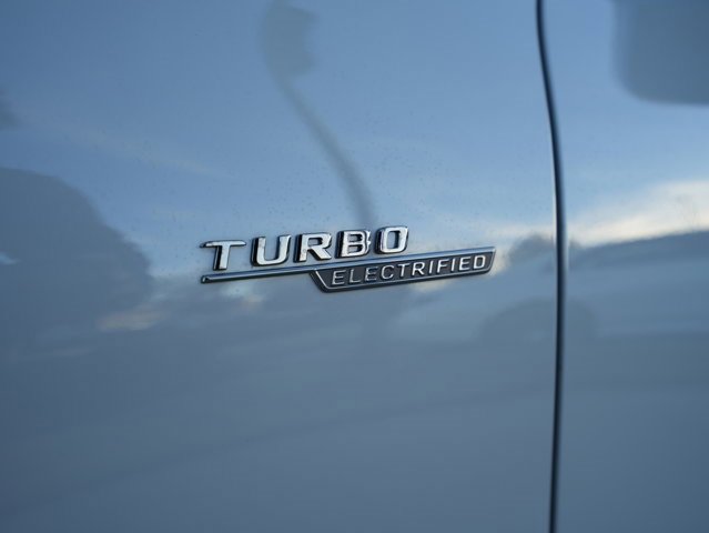 Certified 2025 Mercedes-Benz GLC 43 AMG 4MATIC image 15