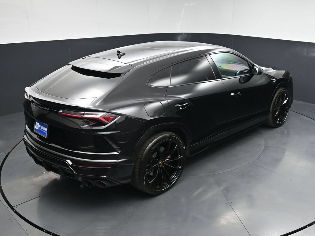 Used 2022 Lamborghini Urus AWD/4WD image 18