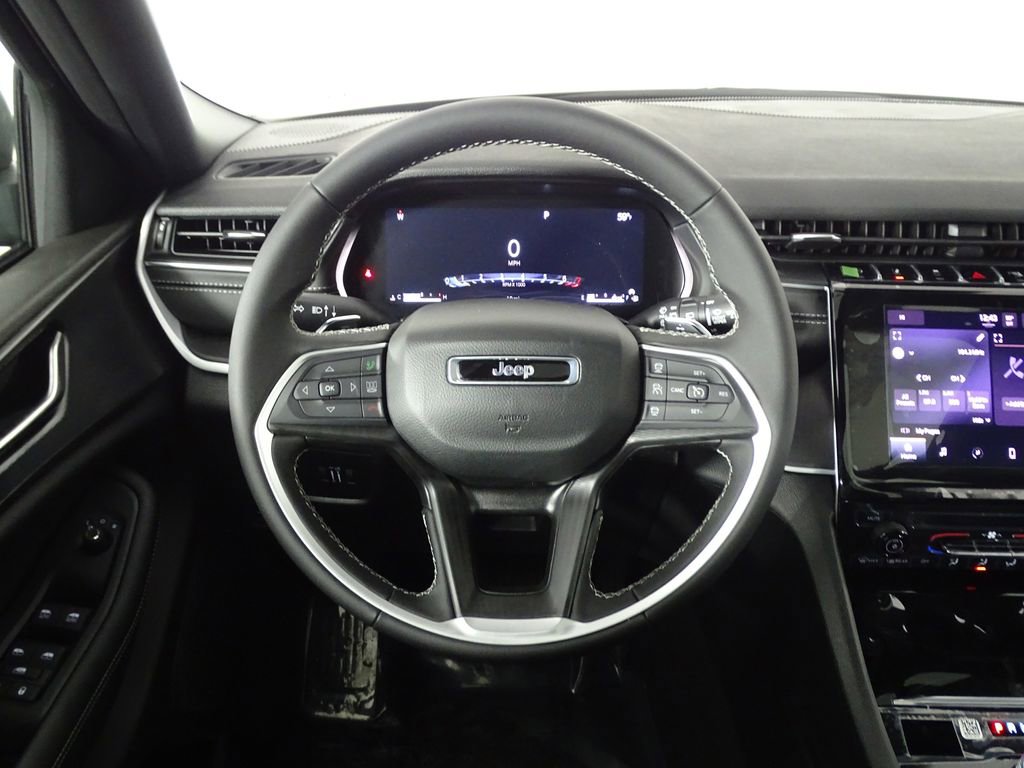 New 2025 Jeep Grand Cherokee Laredo X image 24