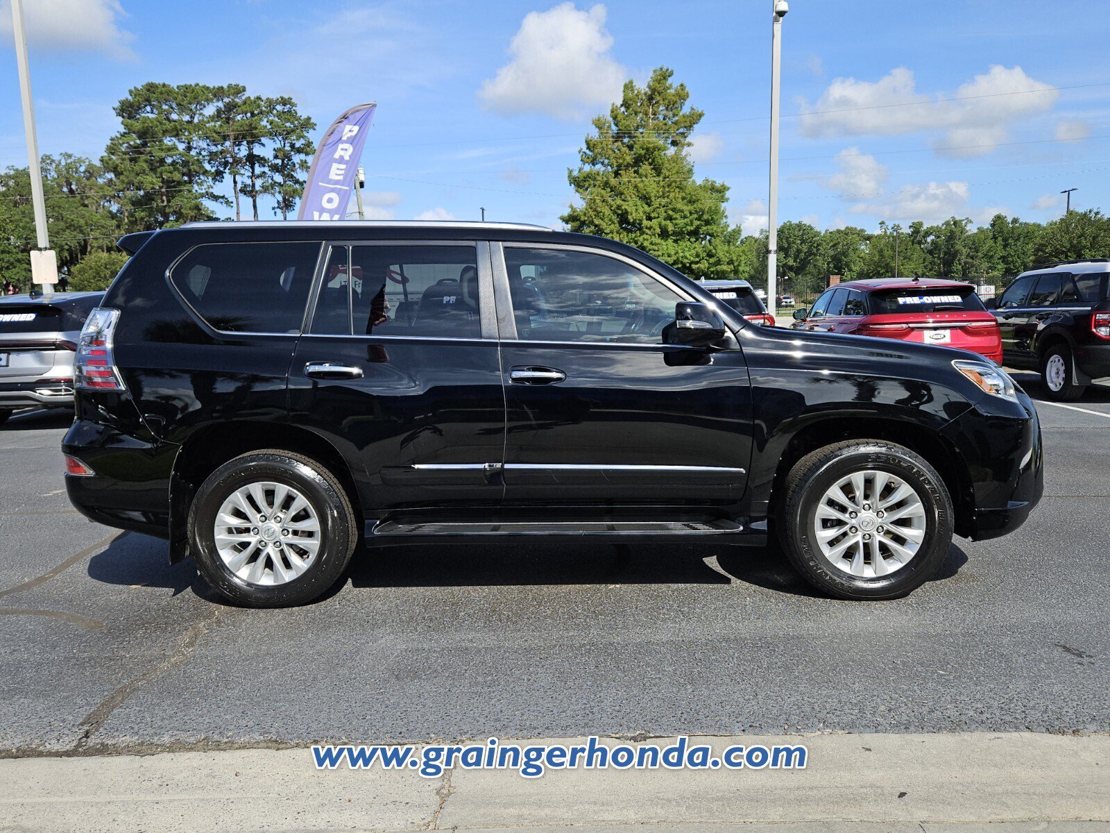 Used 2015 Lexus GX 460 w/ Premium Package AWD/4WD image 6