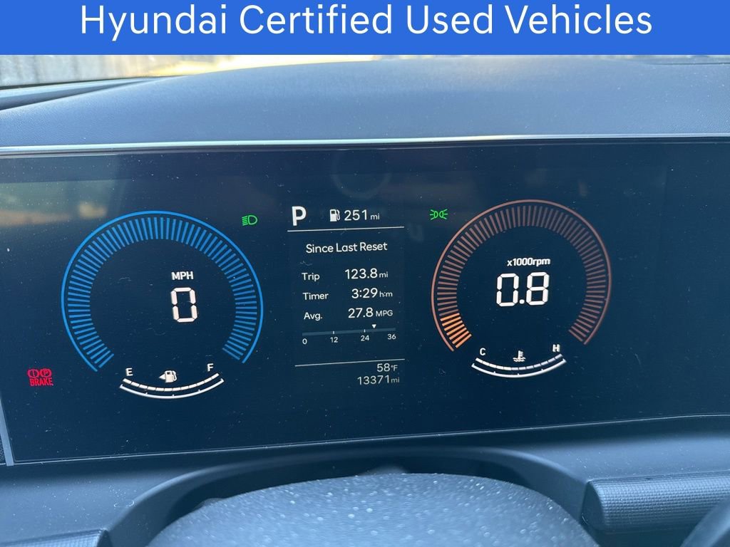 Certified 2025 Hyundai Santa Cruz SEL image 24