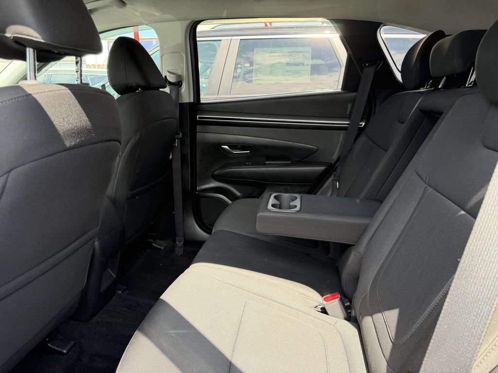 Certified 2023 Hyundai Tucson SE AWD/4WD image 12