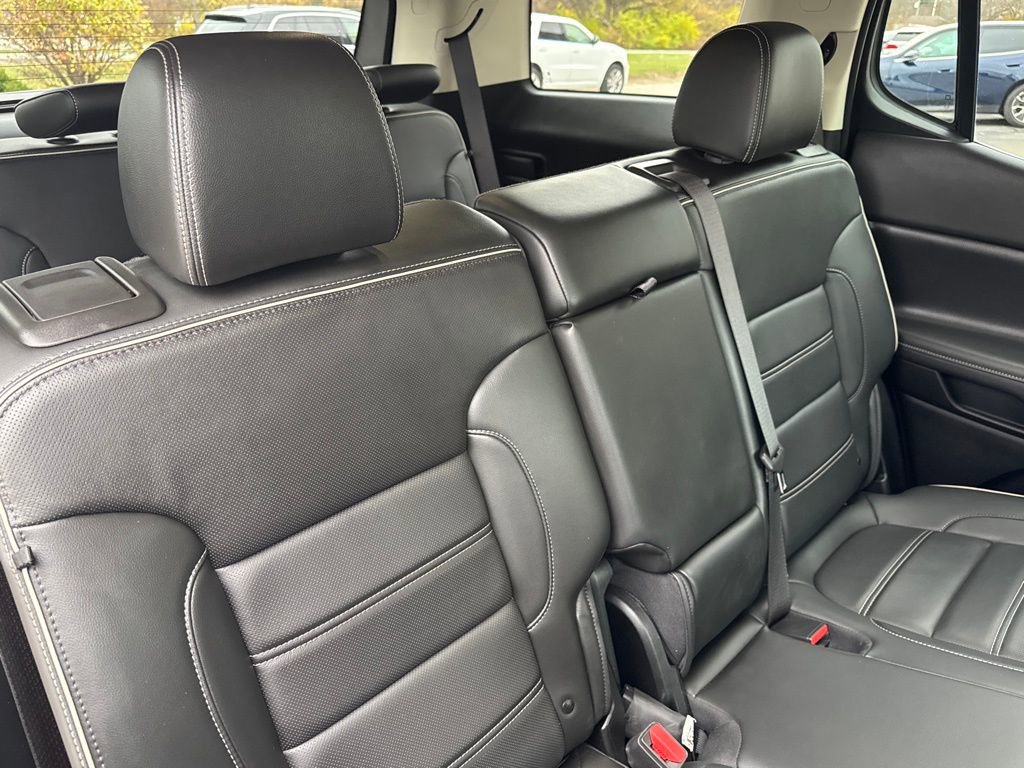 Used 2023 GMC Acadia Denali image 30