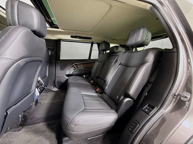 Used 2022 Land Rover Range Rover Long Wheelbase SE AWD/4WD image 24