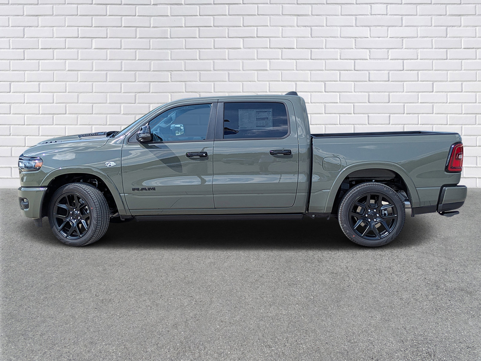 New 2026 RAM 1500 Laramie AWD/4WD image 2