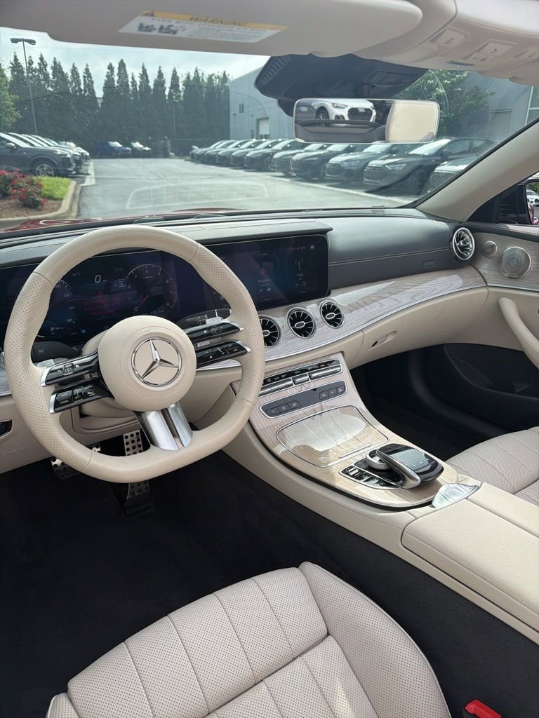 Used 2023 Mercedes-Benz E 450 4MATIC Cabriolet image 12