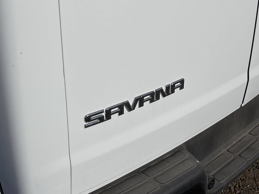 New 2025 GMC Savana 2500 Extended w/ Driver Convenience Package RWD image 31