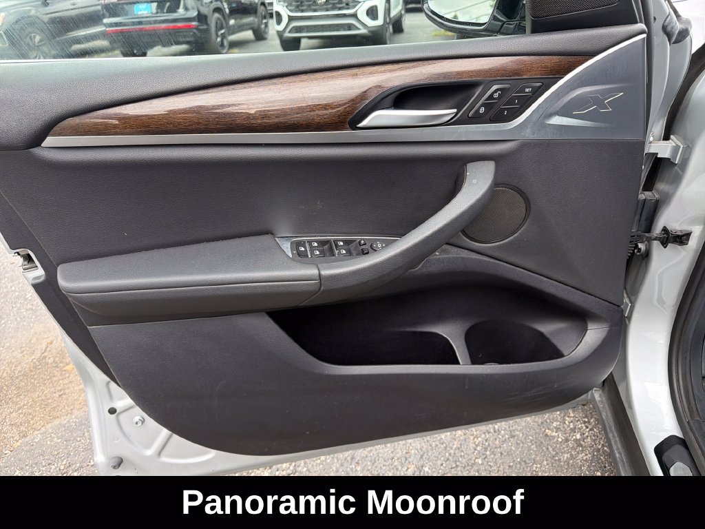 Used 2019 BMW X3 xDrive30i w/ Driving Assistance Package AWD/4WD image 12