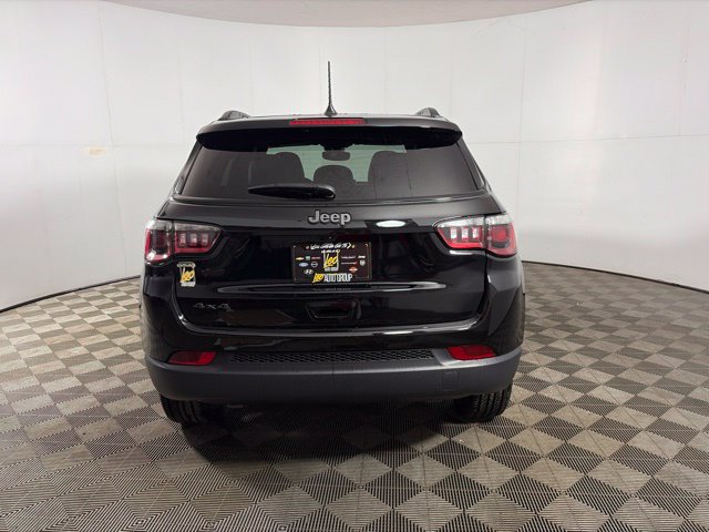 New 2026 Jeep Compass Latitude AWD/4WD image 6