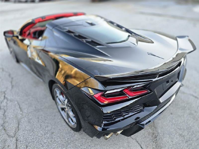 Used 2023 Chevrolet Corvette Stingray Premium Cpe w/ Z51 Performance Package RWD image 8