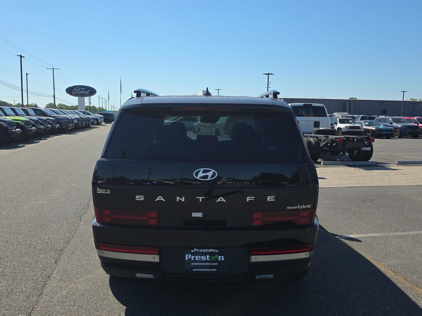 Used 2025 Hyundai Santa Fe Limited AWD/4WD image 6