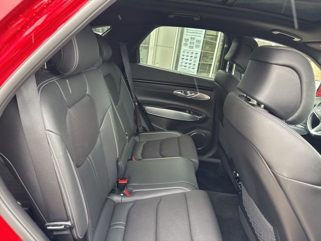 Used 2023 Genesis GV70 2.5T Sport Prestige w/ Sport Prestige Package image 32