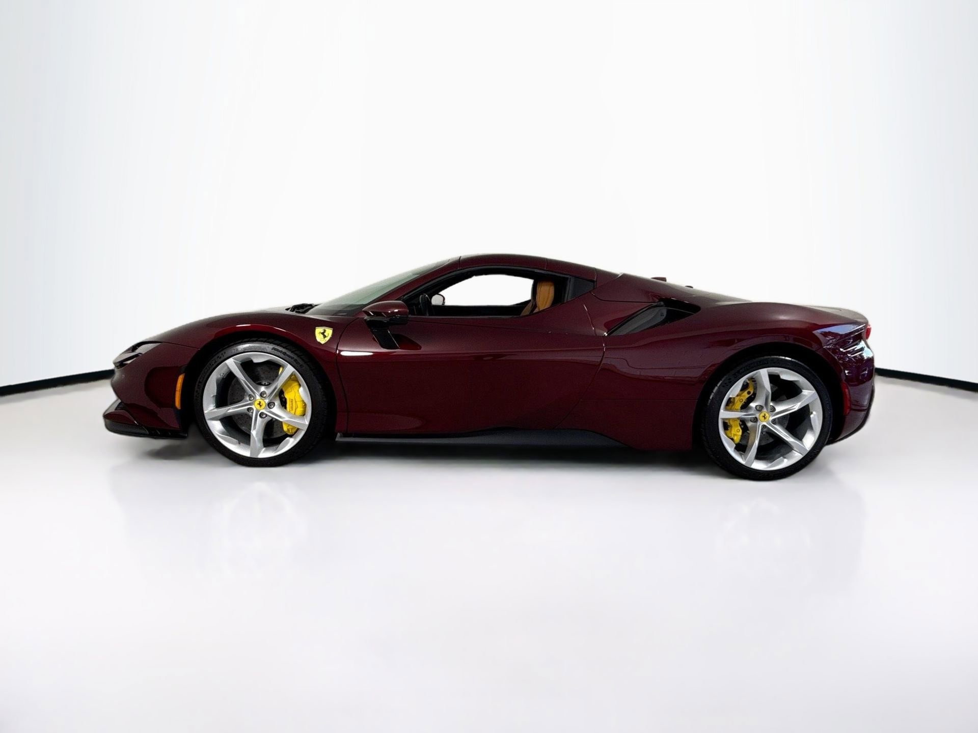 Certified 2024 Ferrari SF90 Spider AWD/4WD image 4
