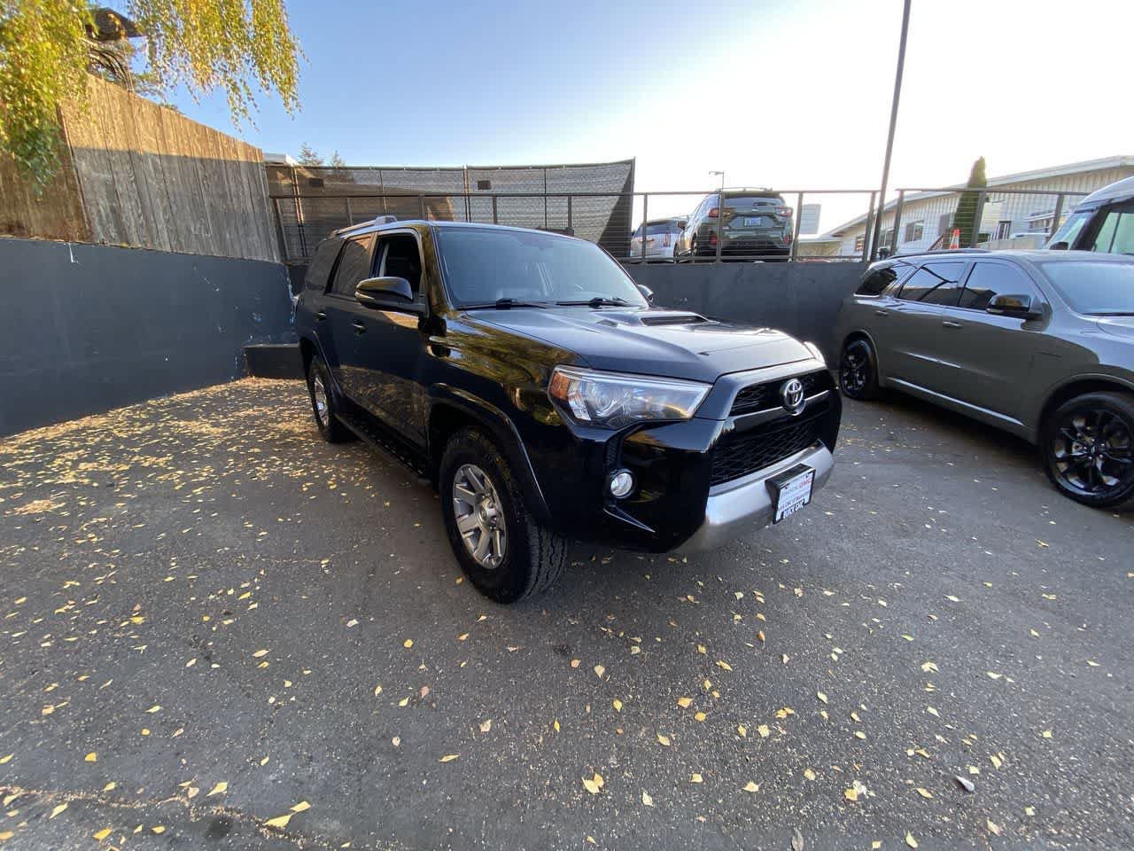 Used 2015 Toyota 4Runner TRD Pro AWD/4WD image 8