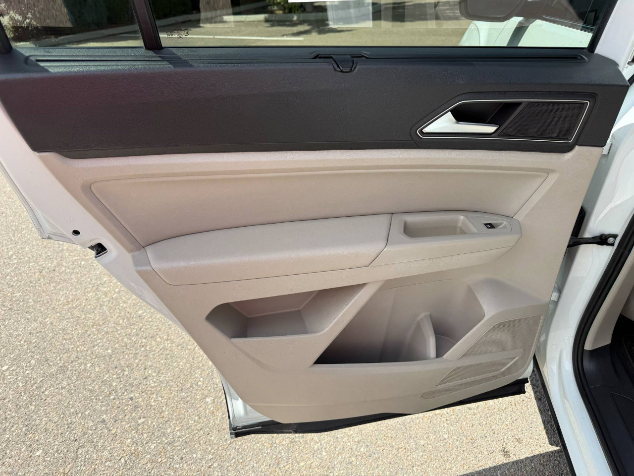 Used 2019 Volkswagen Atlas SE image 11