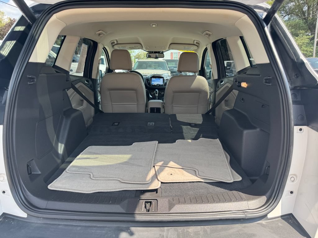 Used 2016 Ford Escape Titanium FWD image 12