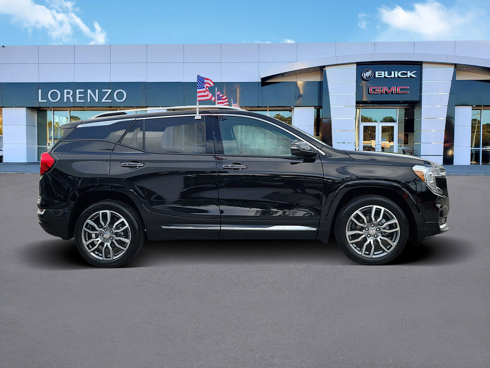 Used 2024 GMC Terrain Denali w/ Denali Premium Package image 4