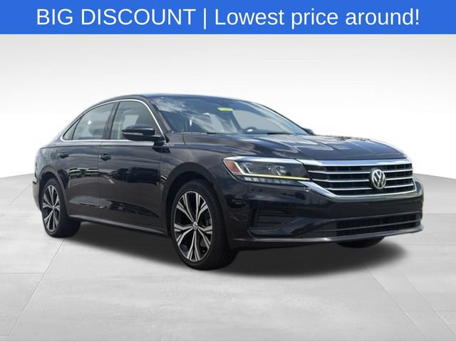 Used 2022 Volkswagen Passat 2.0T SE FWD image 1
