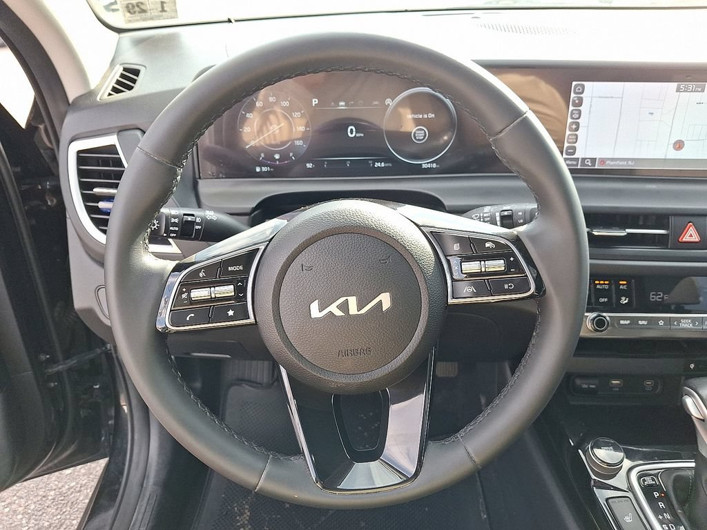 Used 2024 Kia Seltos EX AWD/4WD image 21