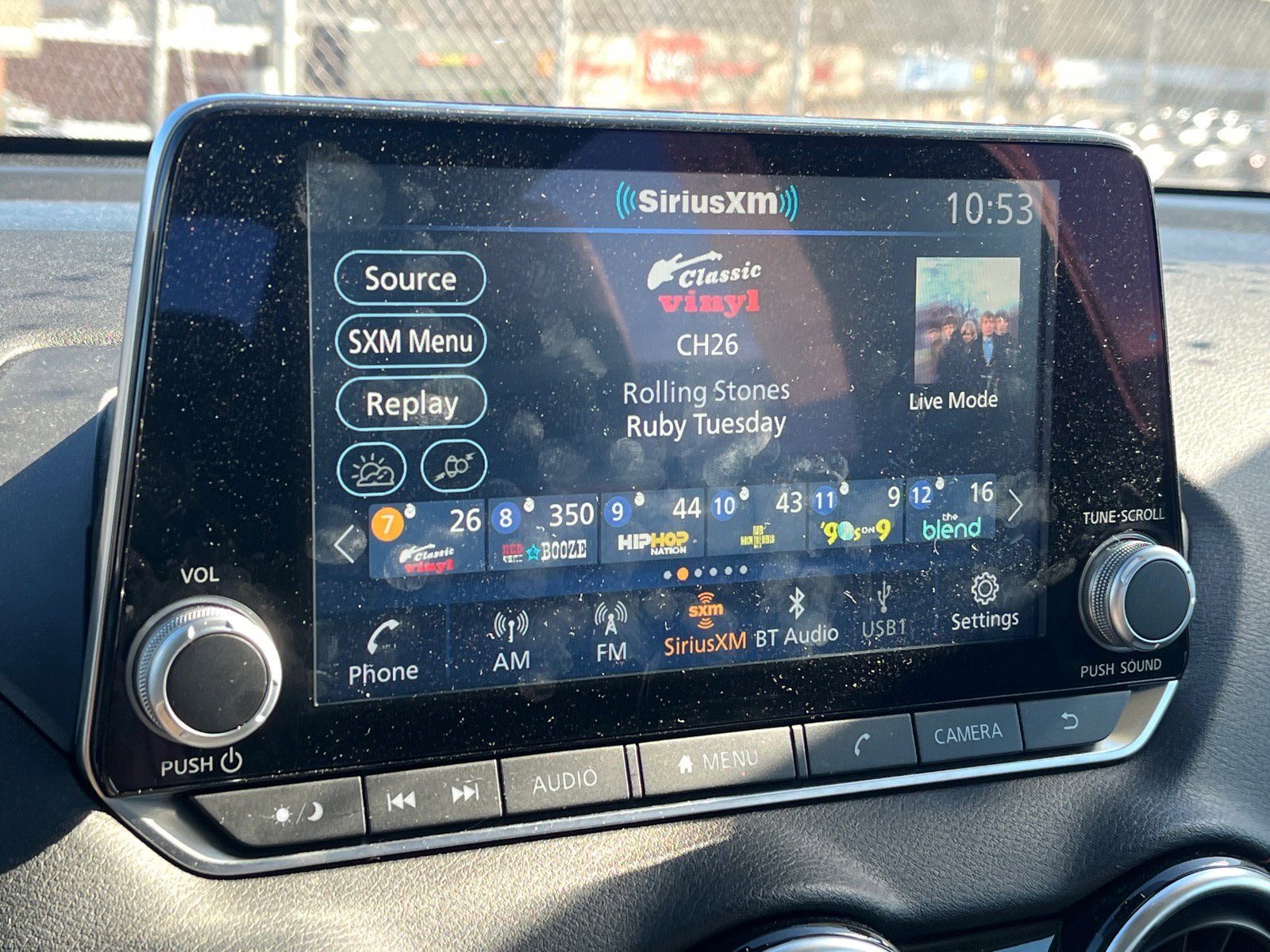 Used 2023 Nissan Sentra SR w/ SR Premium Package image 10