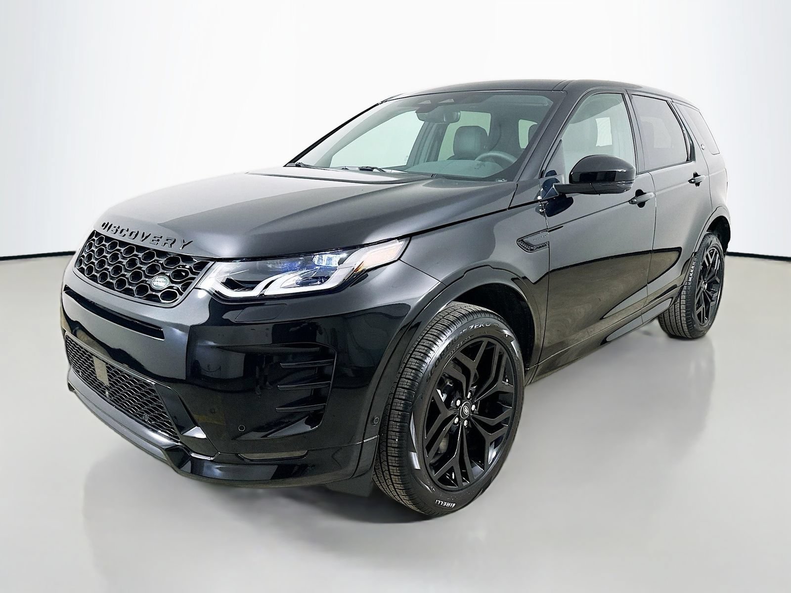 New 2026 Land Rover Discovery Sport Landmark
