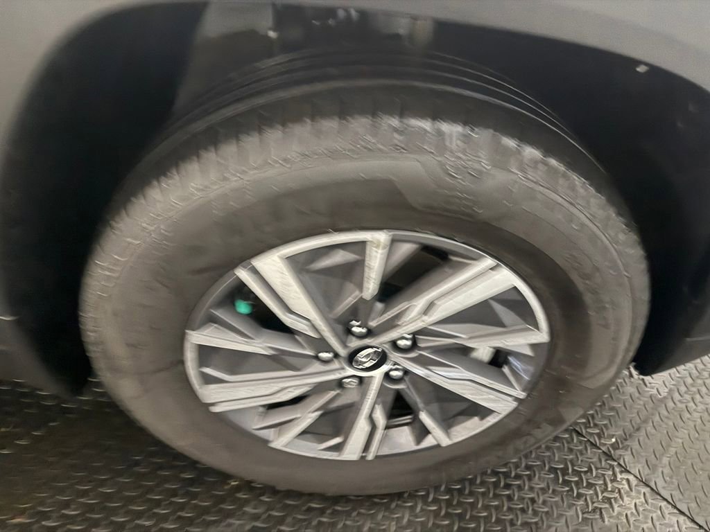 Certified 2024 Hyundai Tucson Blue image 17