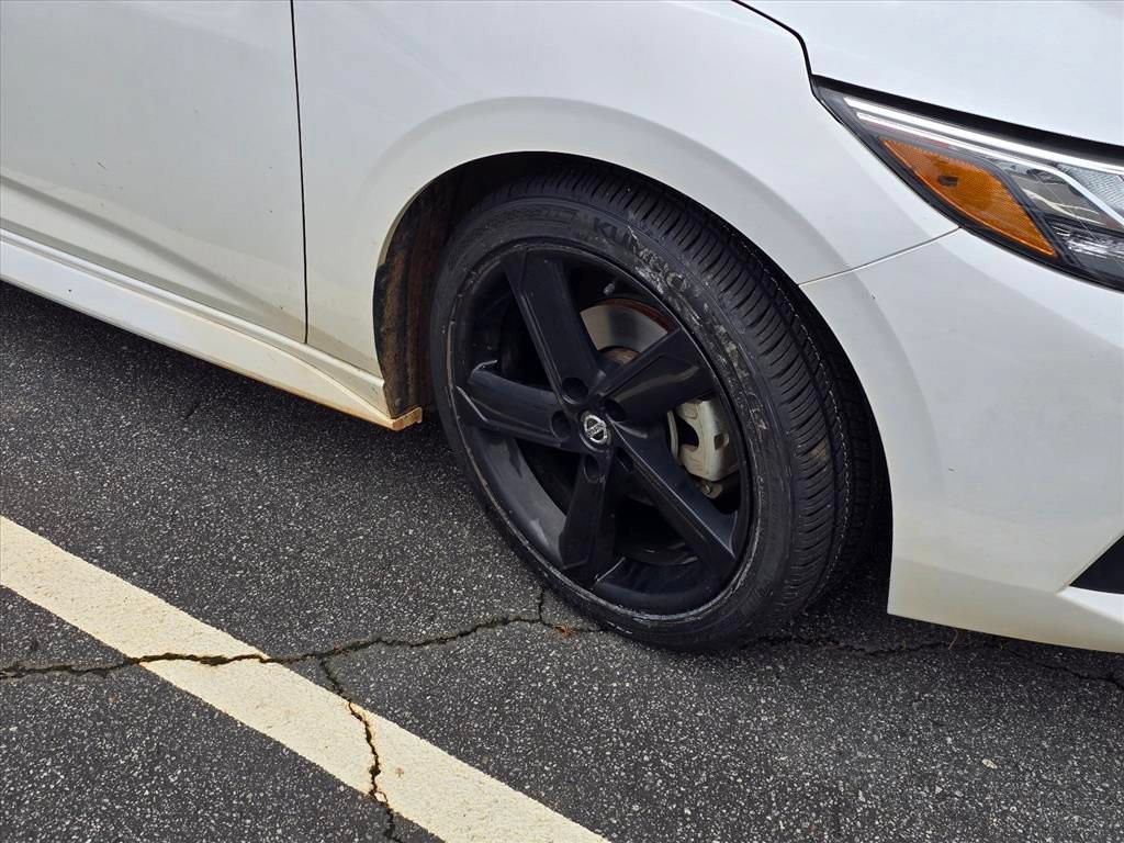 Used 2022 Nissan Sentra SR w/ Midnight Edition FWD image 19
