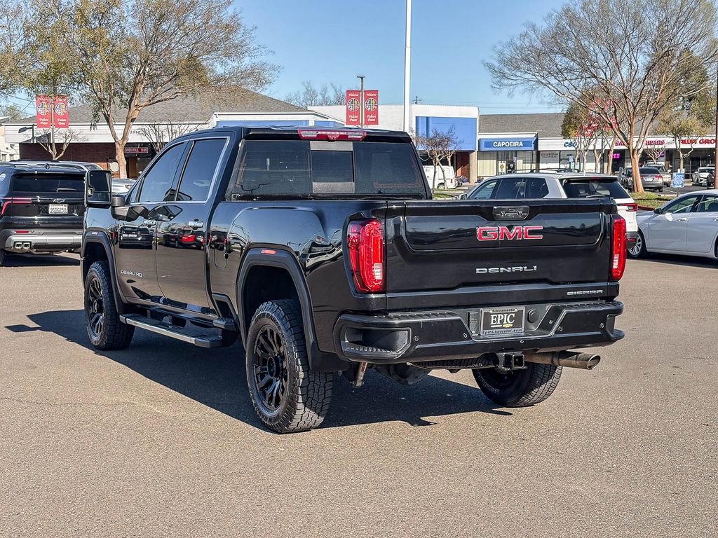 Used 2022 GMC Sierra 2500 Denali w/ Denali Ultimate Package image 2