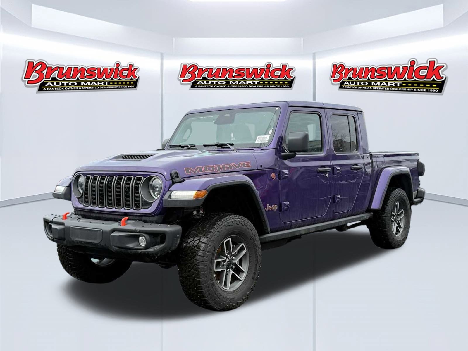 New 2026 Jeep Gladiator Mojave AWD/4WD image 1