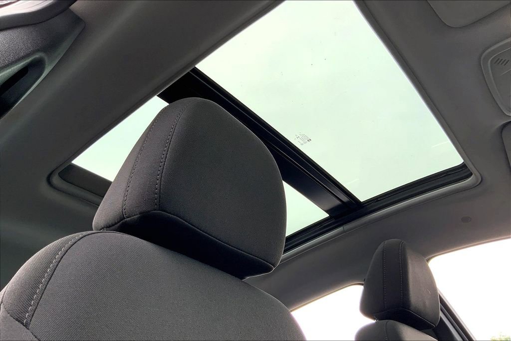 Used 2024 Chevrolet Malibu LT image 24