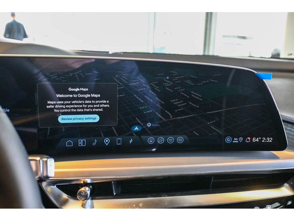 New 2026 Cadillac Lyriq V w/ Exterior Carbon Fiber Package image 32