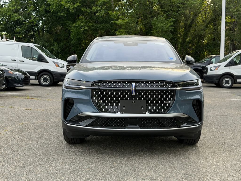 New 2026 Lincoln Nautilus Hybrid AWD/4WD image 2