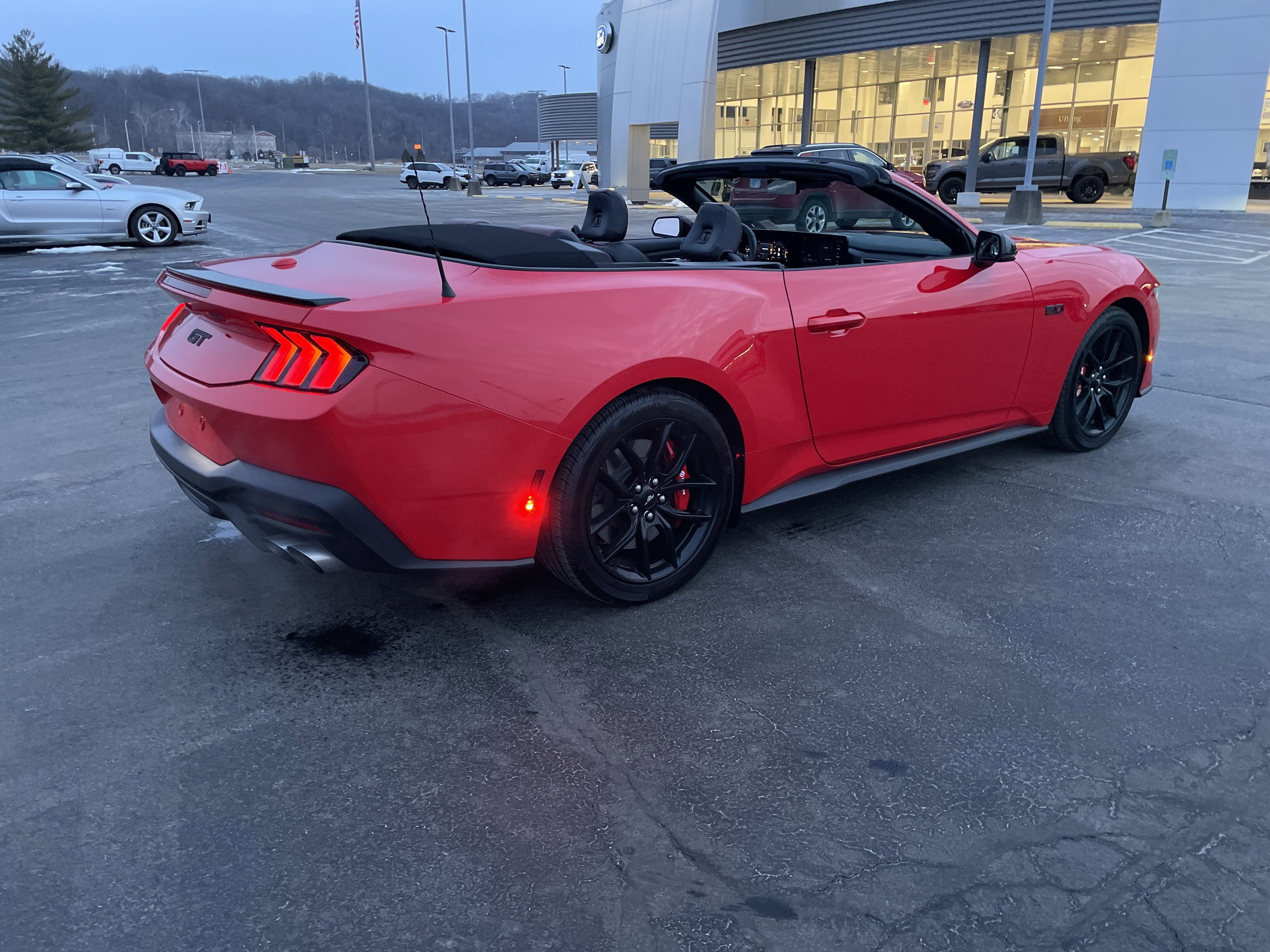 Used 2025 Ford Mustang GT Premium image 45